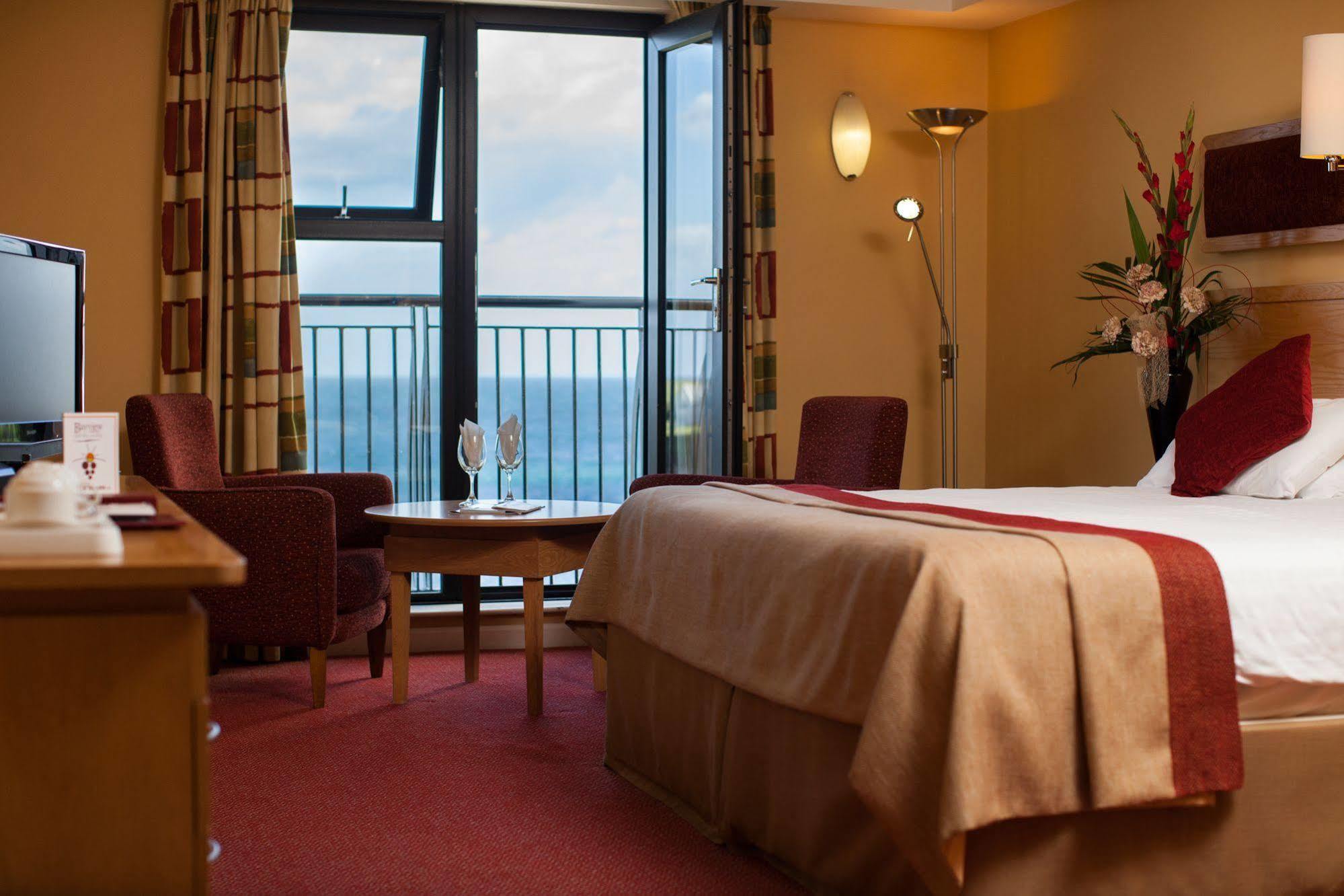 Bayview Hotel Bushmills Exterior foto
